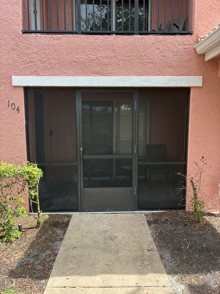 150 Sw Peacock Blvd Apt 104 #NA - Photo 3 of 17