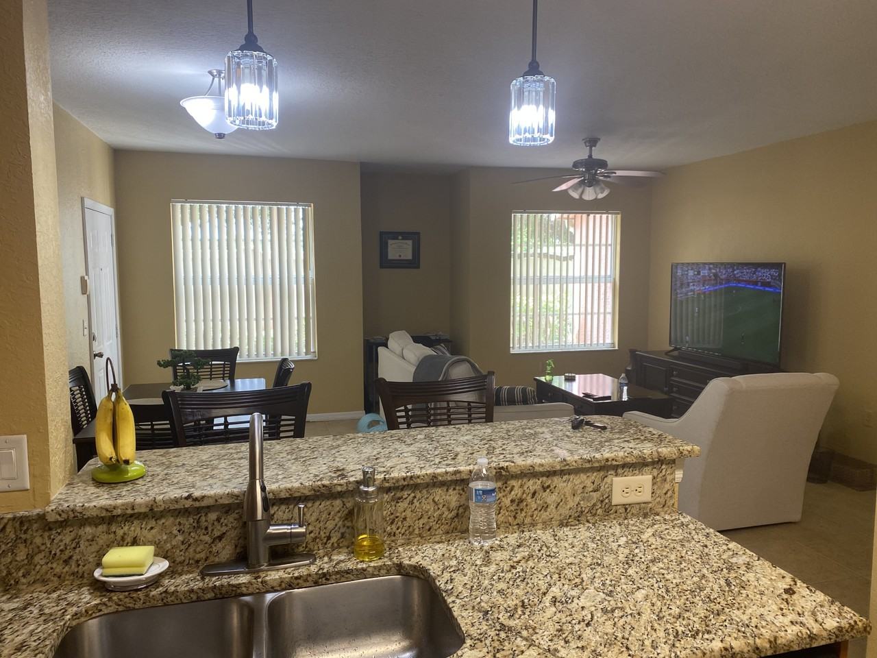 150 Sw Peacock Blvd Apt 104 #NA - Photo 4 of 17