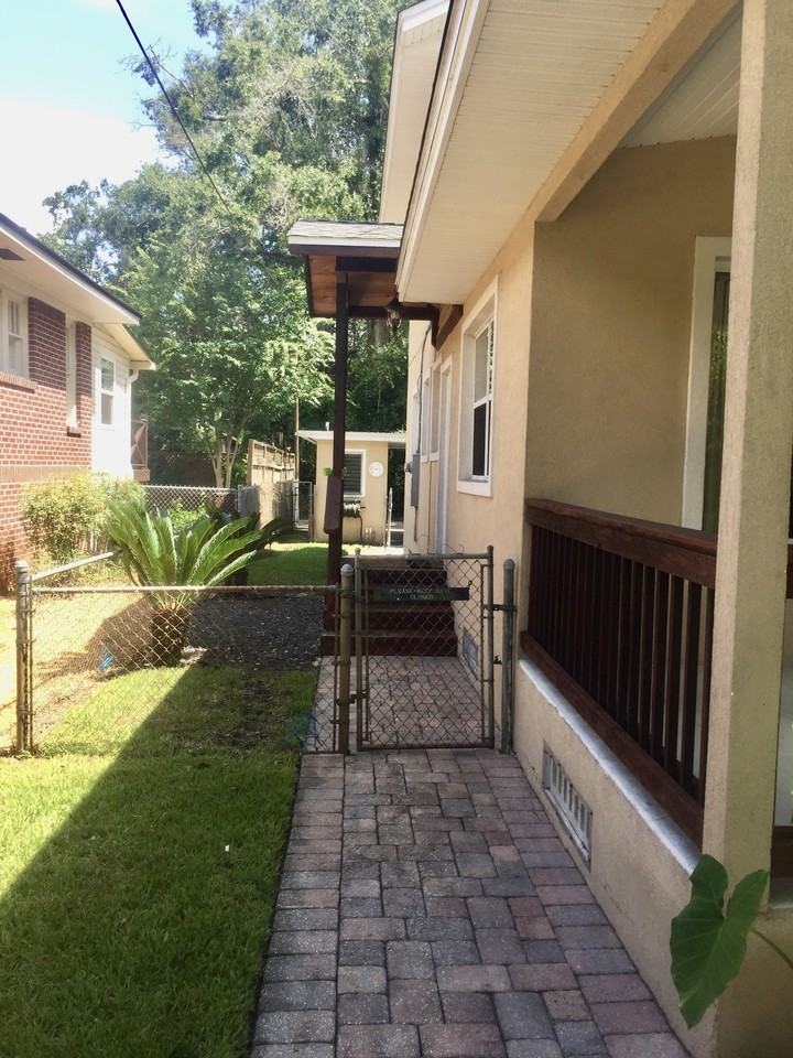 3722 Saint Johns Ave #NA - Photo 5 of 15