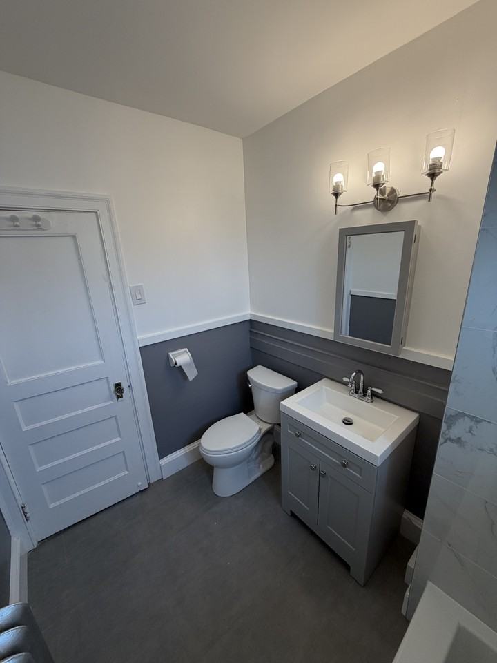 71 Campfield Ave #2 - Photo 4 of 10
