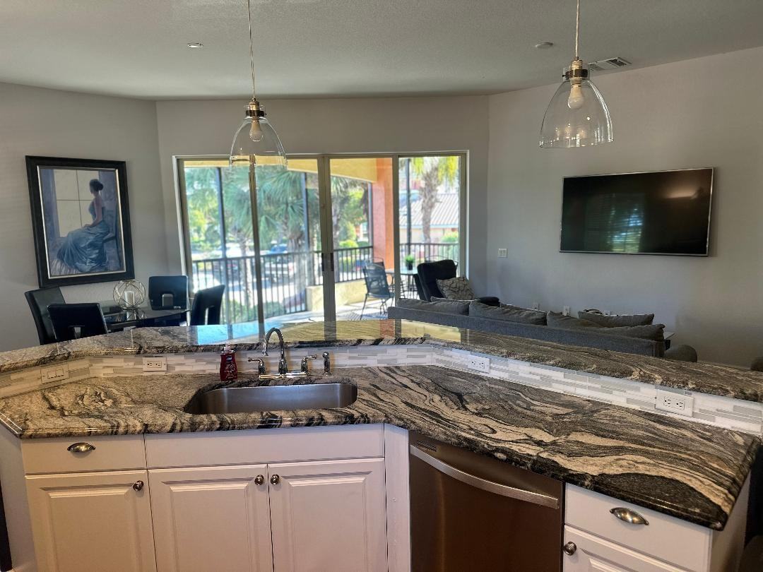 8500 Via Lungomare Cir #202 - Photo 5 of 16