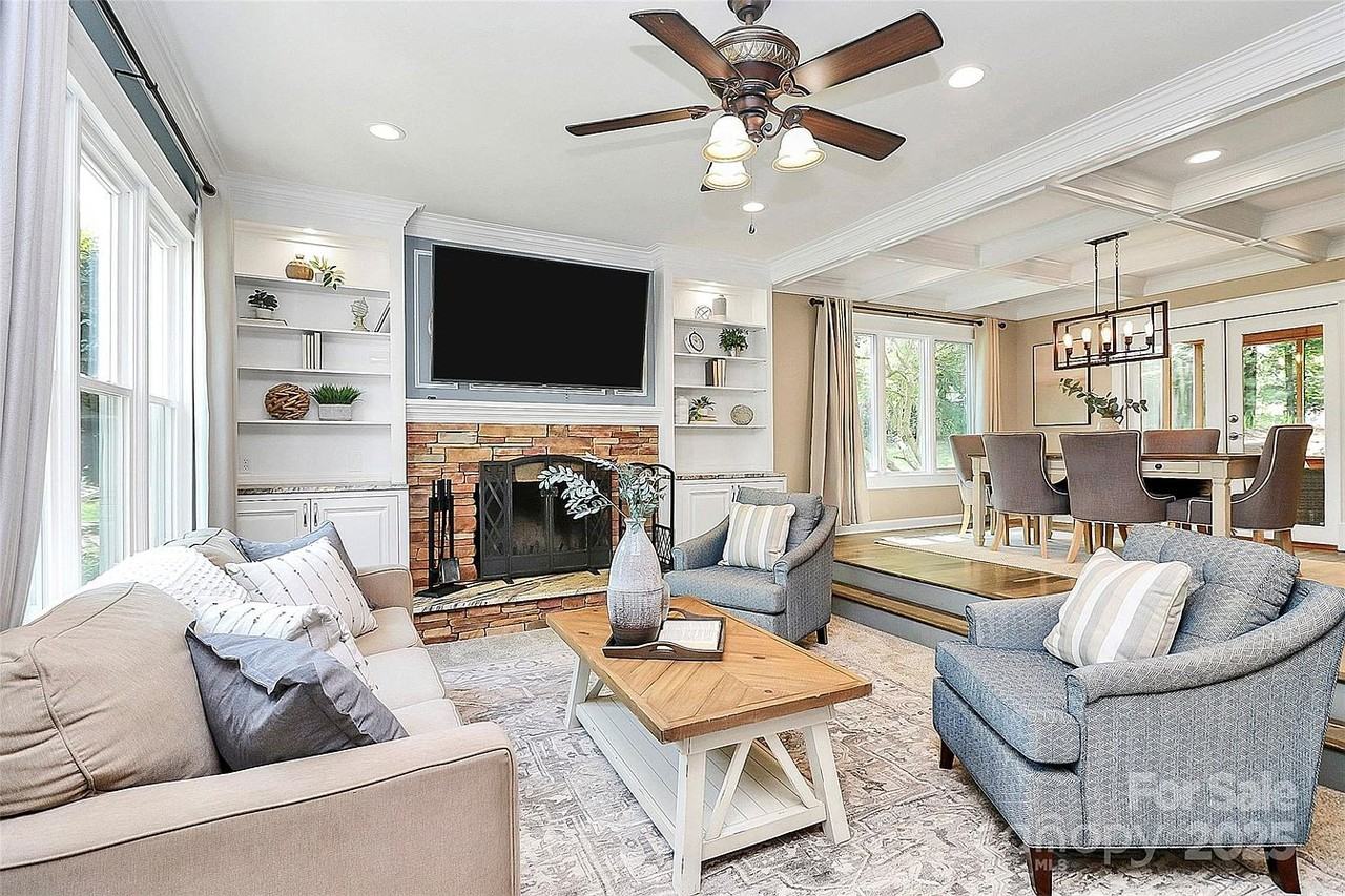 1011 Bydeford Ct #NA - Photo 2 of 21