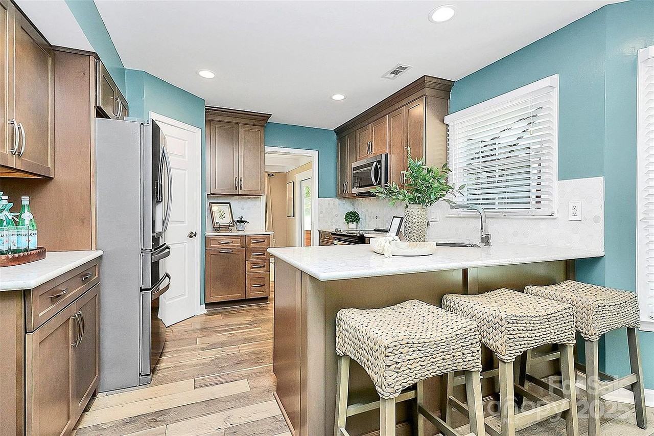 1011 Bydeford Ct #NA - Photo 6 of 21