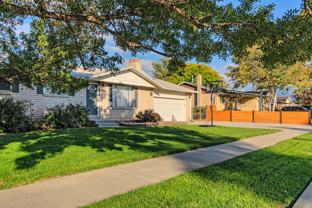 3246 W Royalwood Dr #NA - Photo 1 of 1