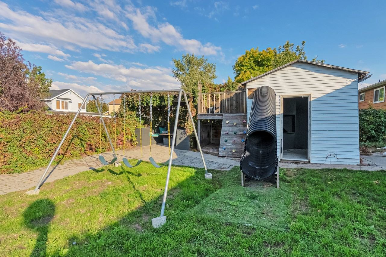 3246 W Royalwood Dr #NA - Photo 7 of 25