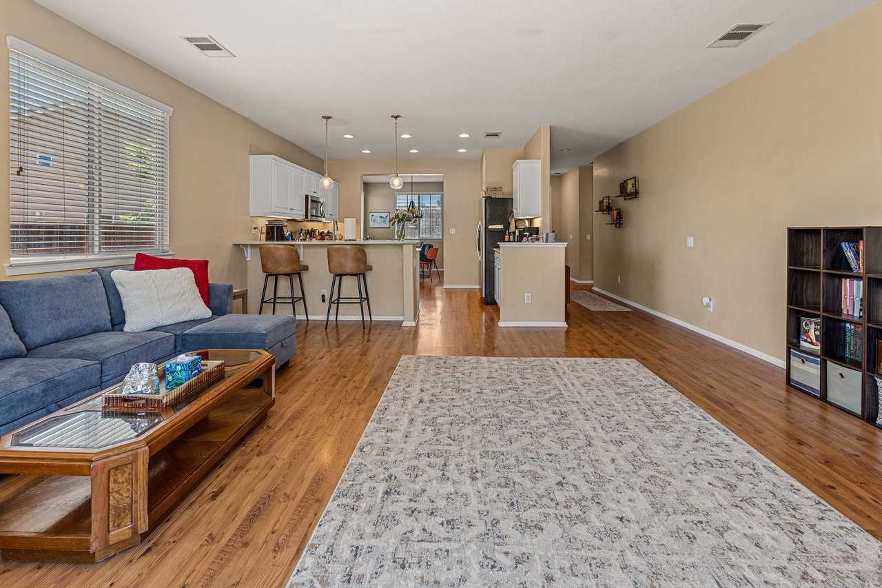 31844 Empresa Cir #NA - Photo 3 of 26