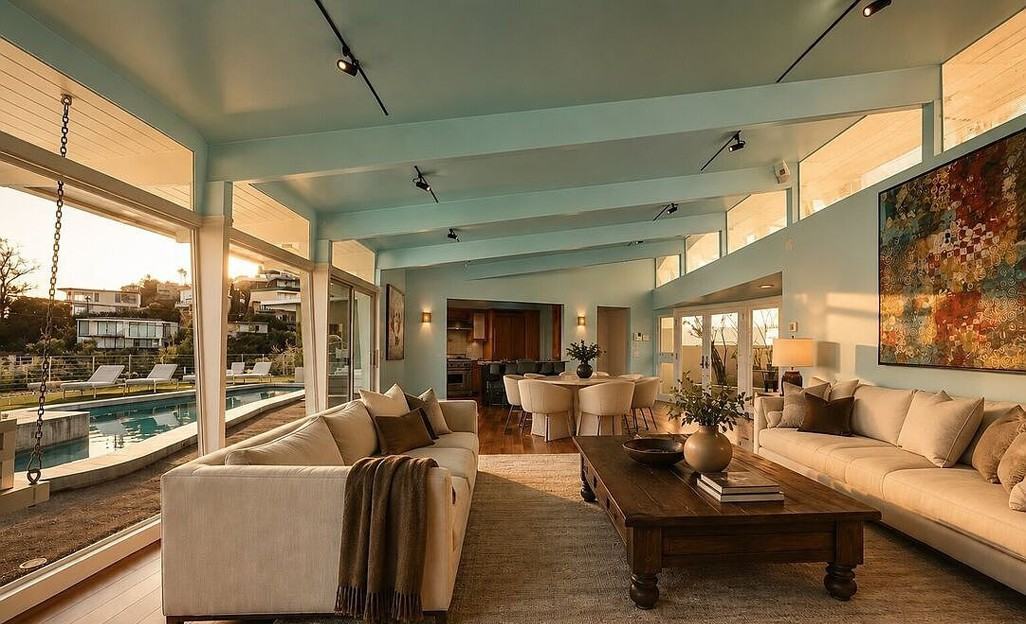 8411 Hollywood Blvd #NA - Photo 7 of 35