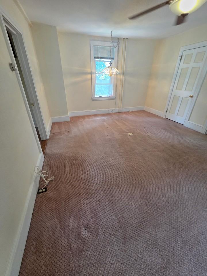 136 Jenkins Ave #A - Photo 2 of 2