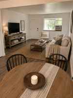 featured image of 4004 W Walnut St