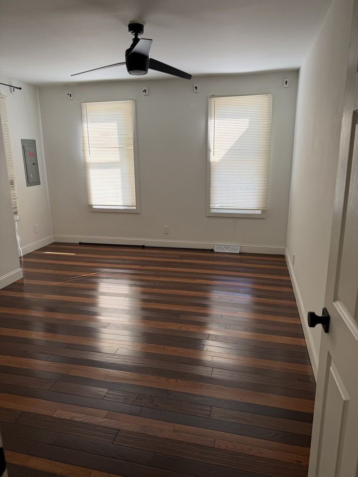 314 Route 50 2nd Fl #1stFL - Photo 6 of 9