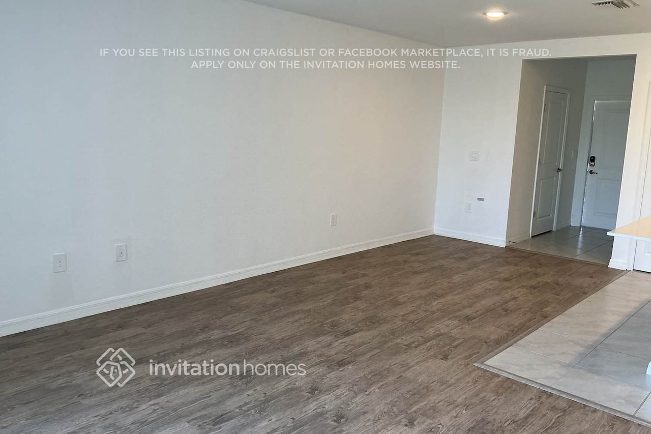2687 Riverfield Rd - Photo 4 of 38