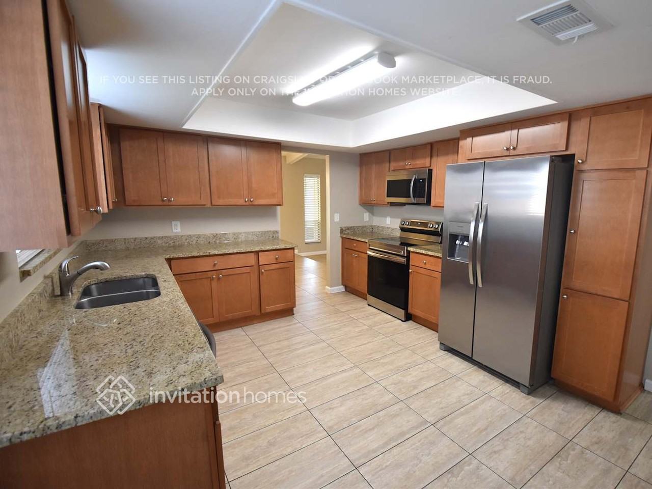 123 Lyndhurst Dr - Photo 3 of 14