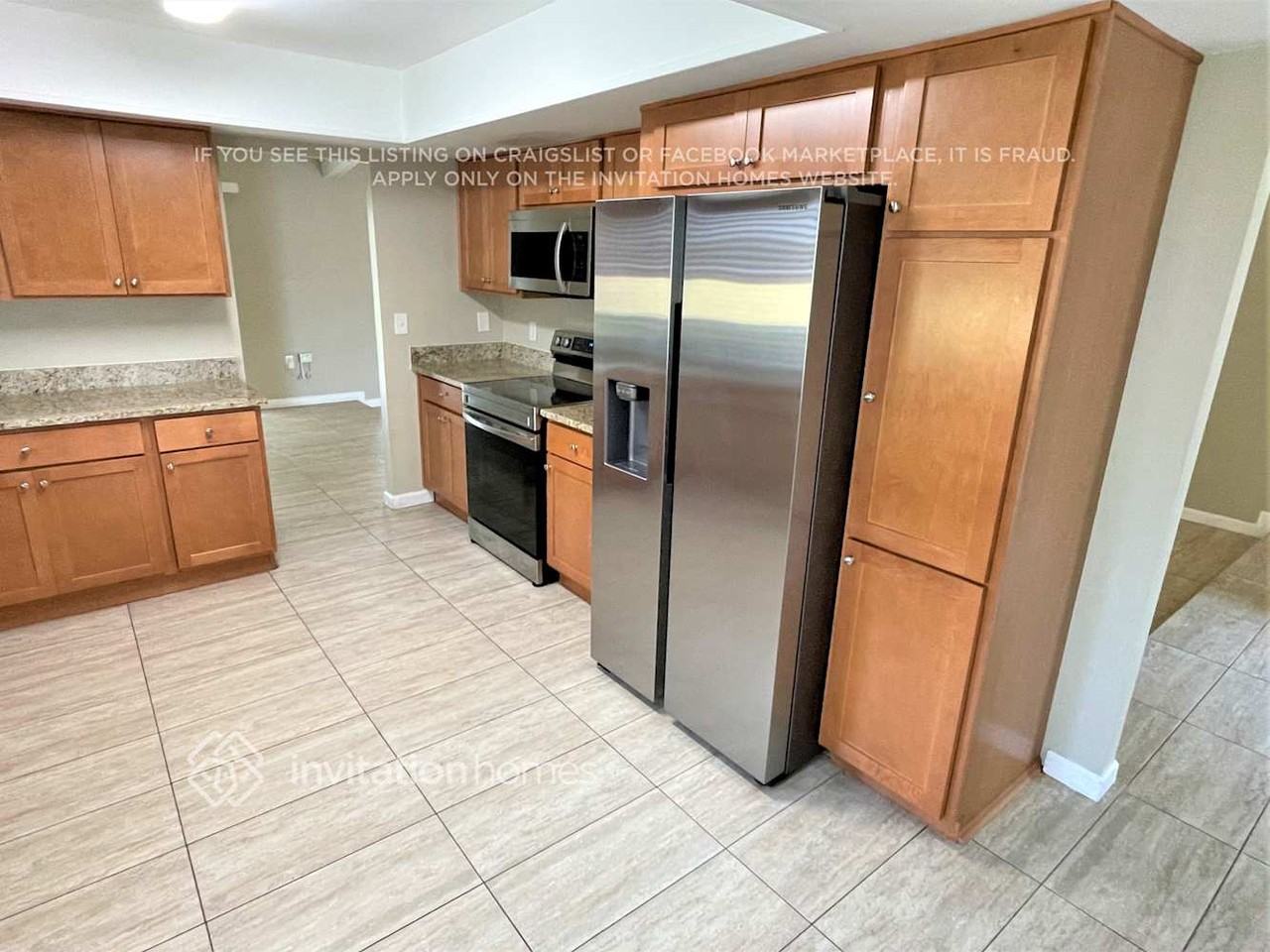 123 Lyndhurst Dr - Photo 4 of 14