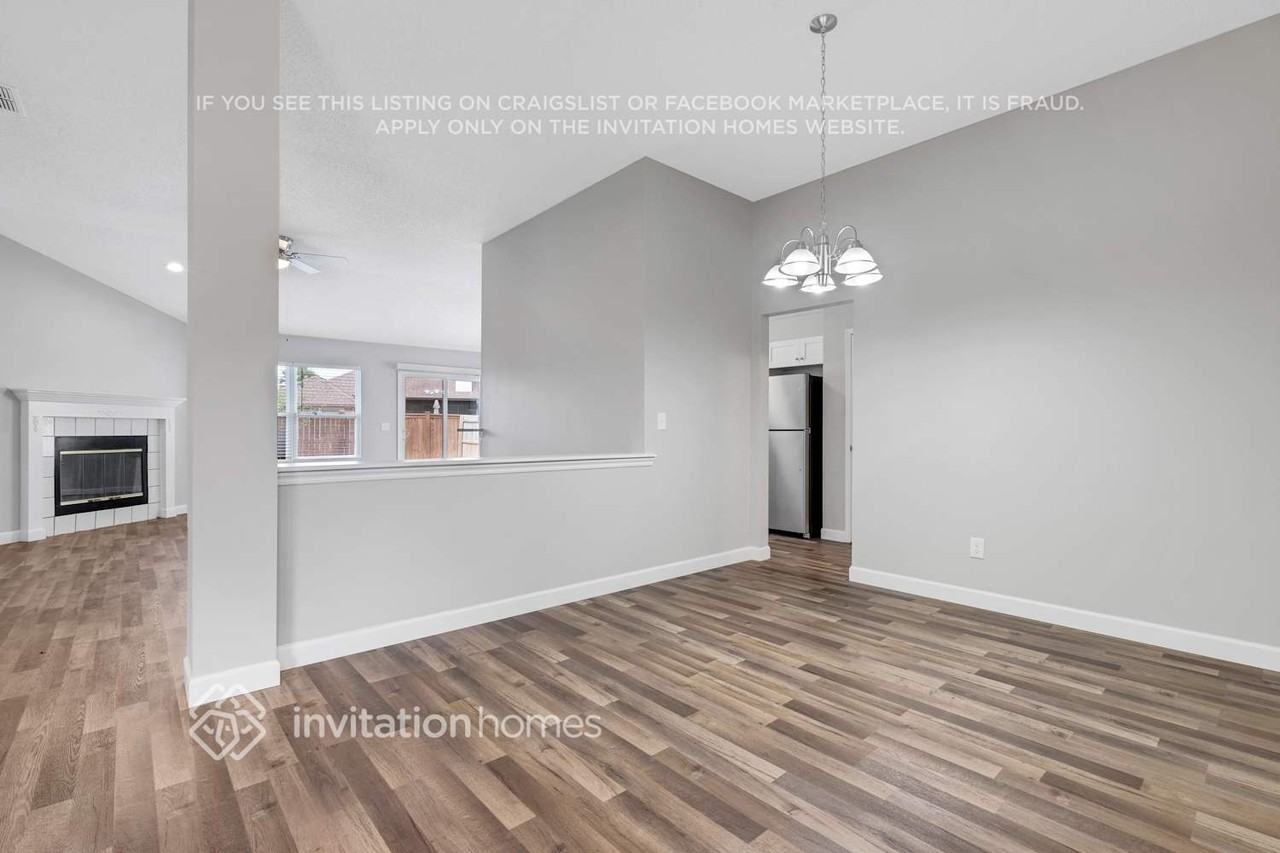 12427 Amanda Cove Trl - Photo 7 of 25