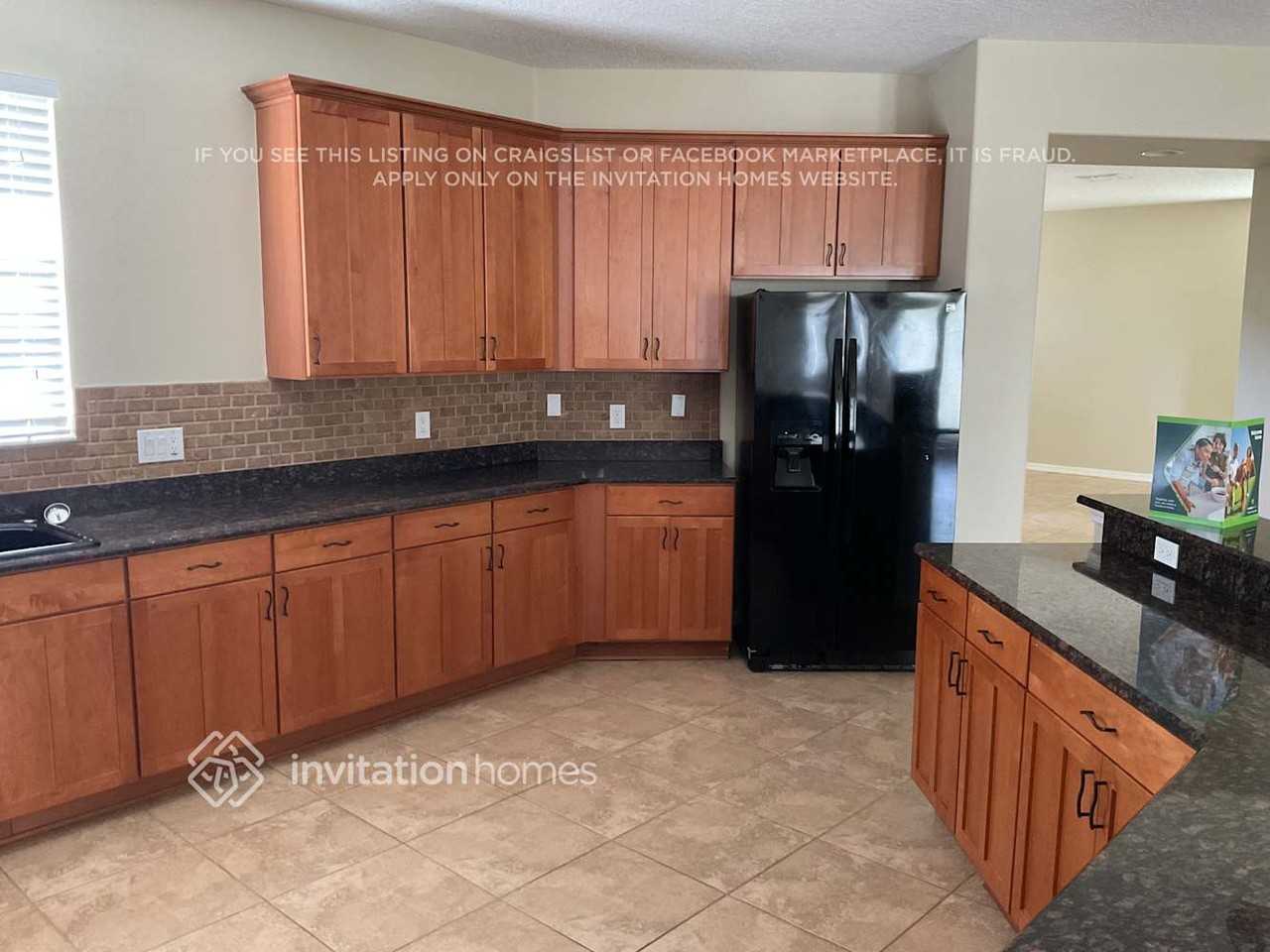 13637 Podocarpus Ln - Photo 5 of 23