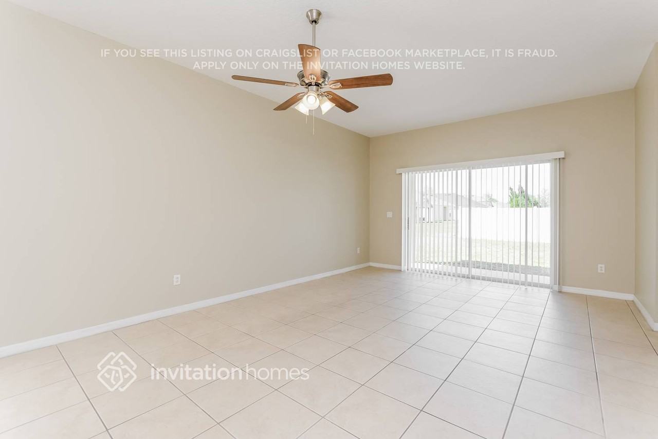 2132 Shadow Creek Dr - Photo 3 of 17