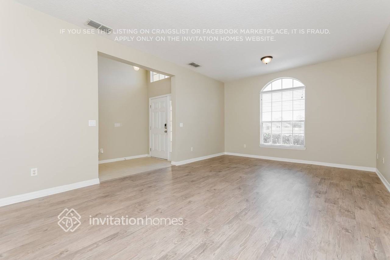 2132 Shadow Creek Dr - Photo 7 of 17