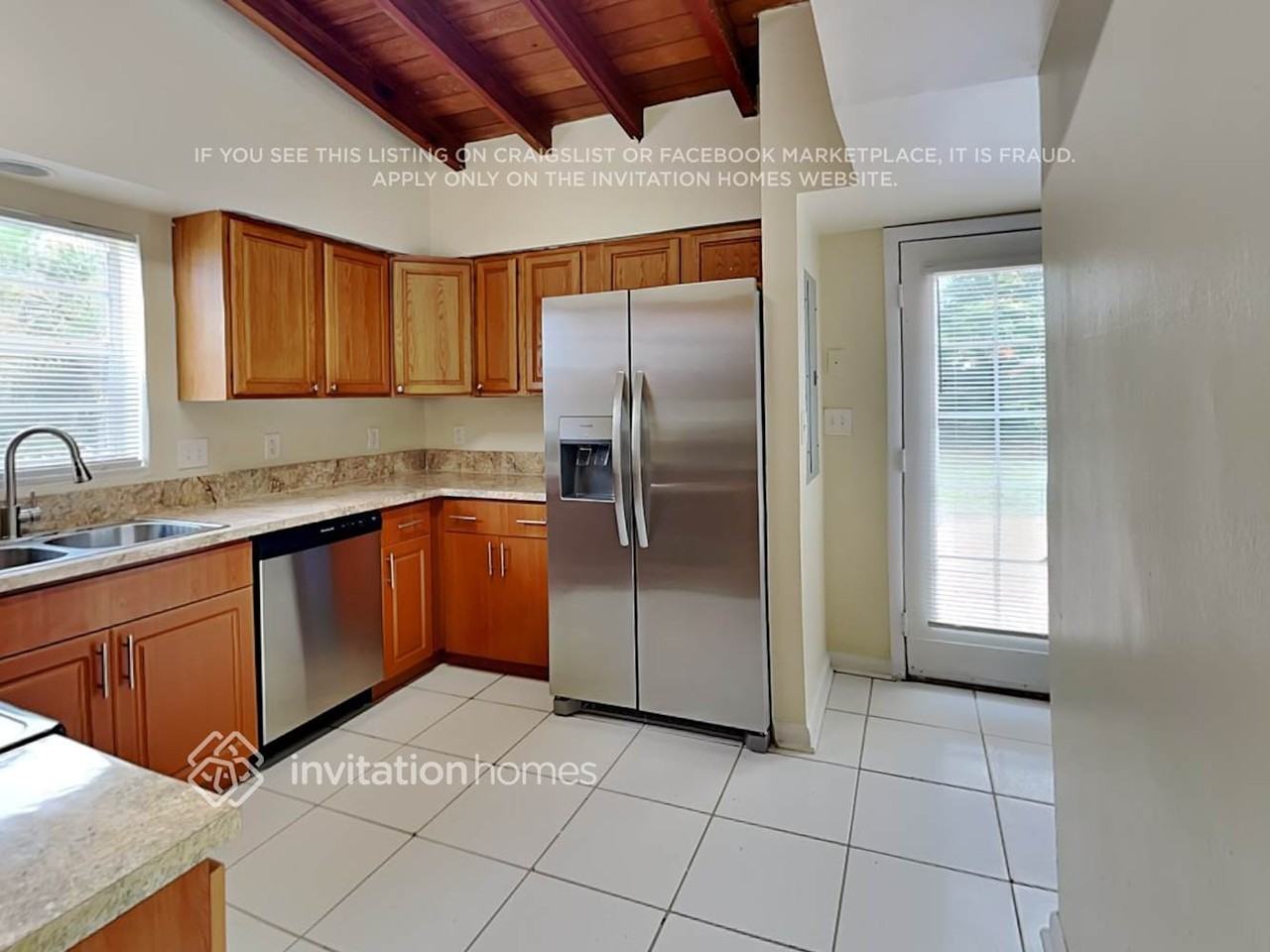 3421 Charleston Blvd - Photo 5 of 13