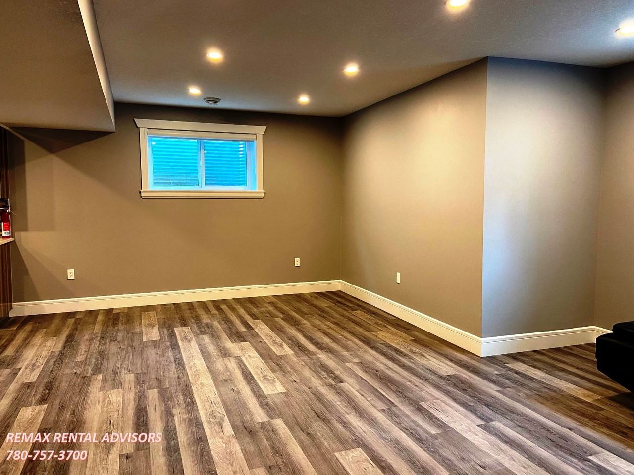 BSMT 11434 79 Avenue Northwest - Photo 5 of 10