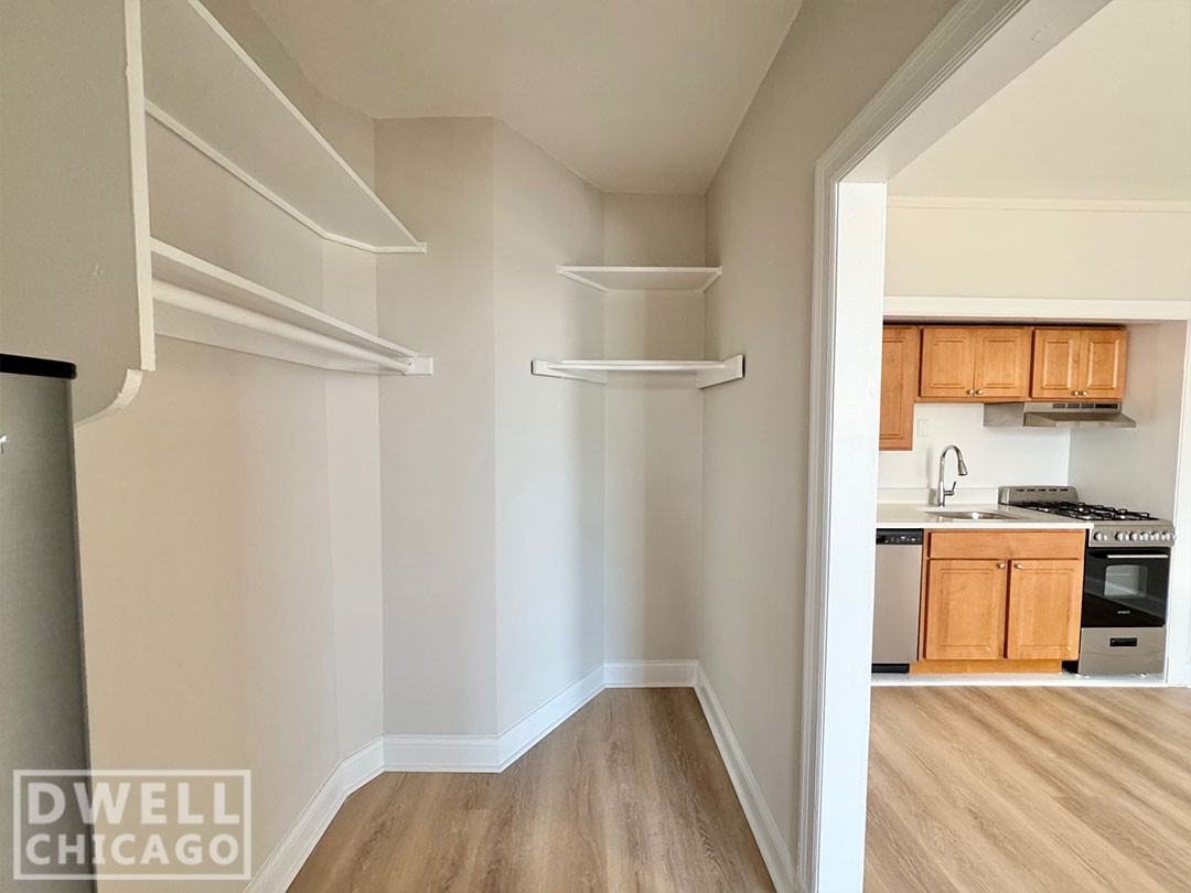2779 N Milwaukee Ave - Photo 6 of 12