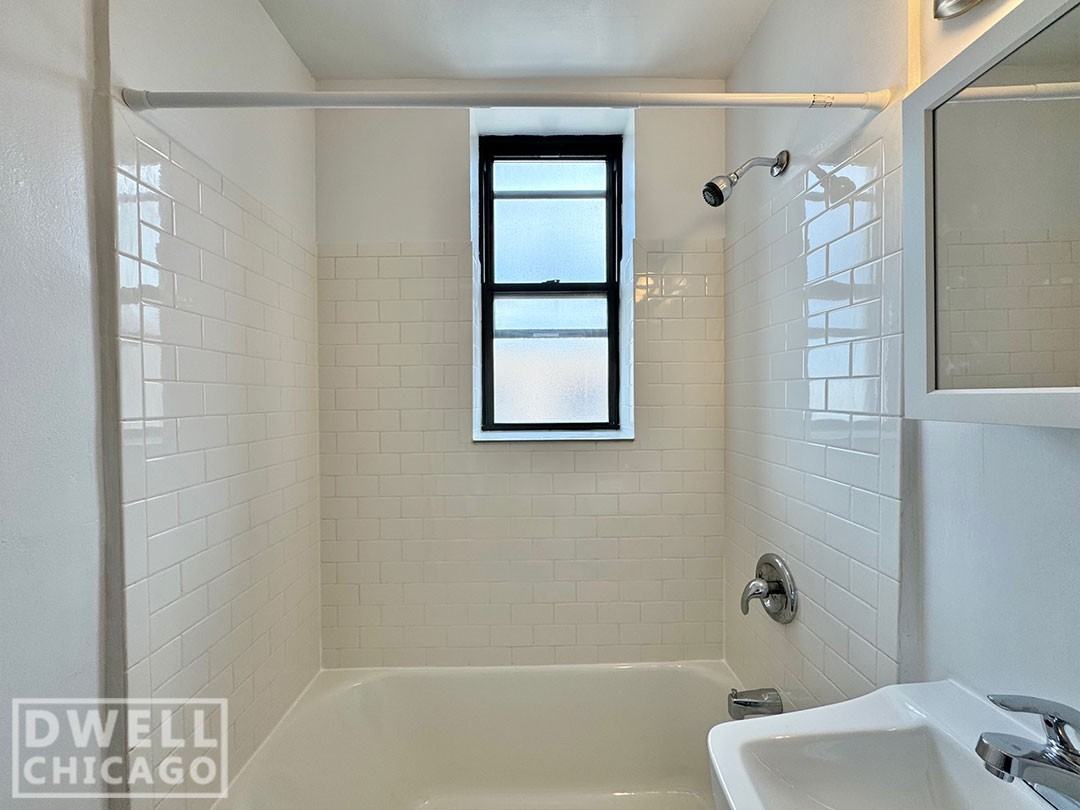 2779 N Milwaukee Ave - Photo 7 of 12
