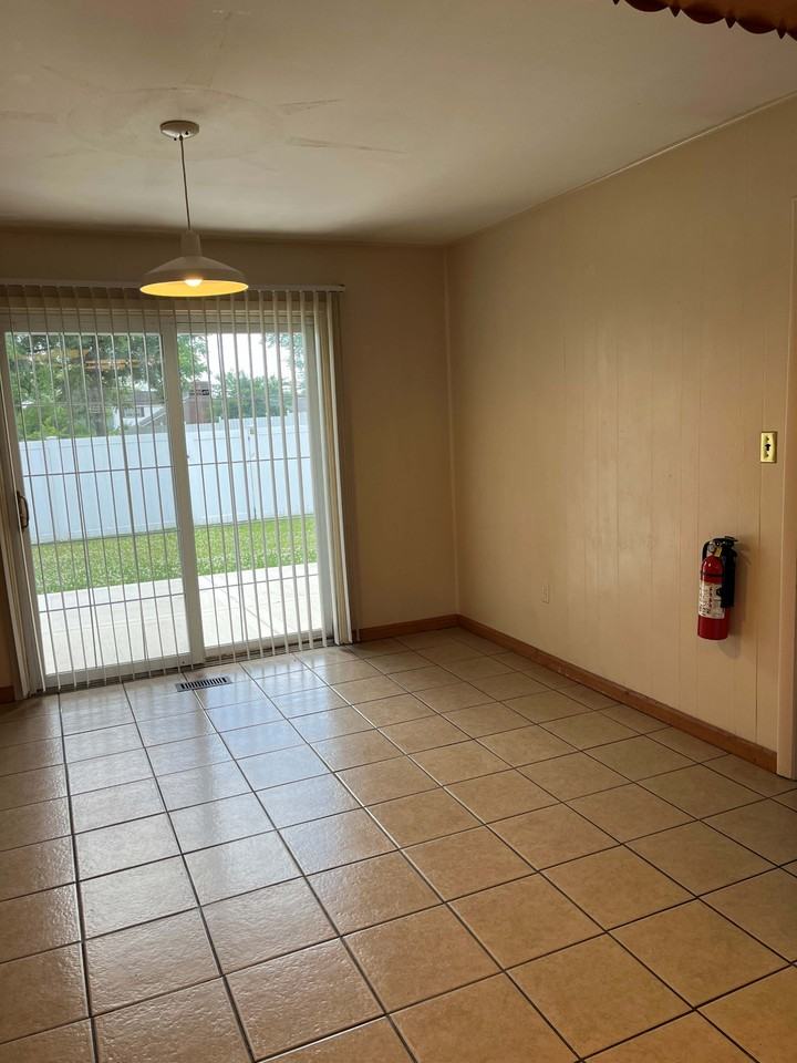 30 Hinsdale Ln #NA - Photo 6 of 29