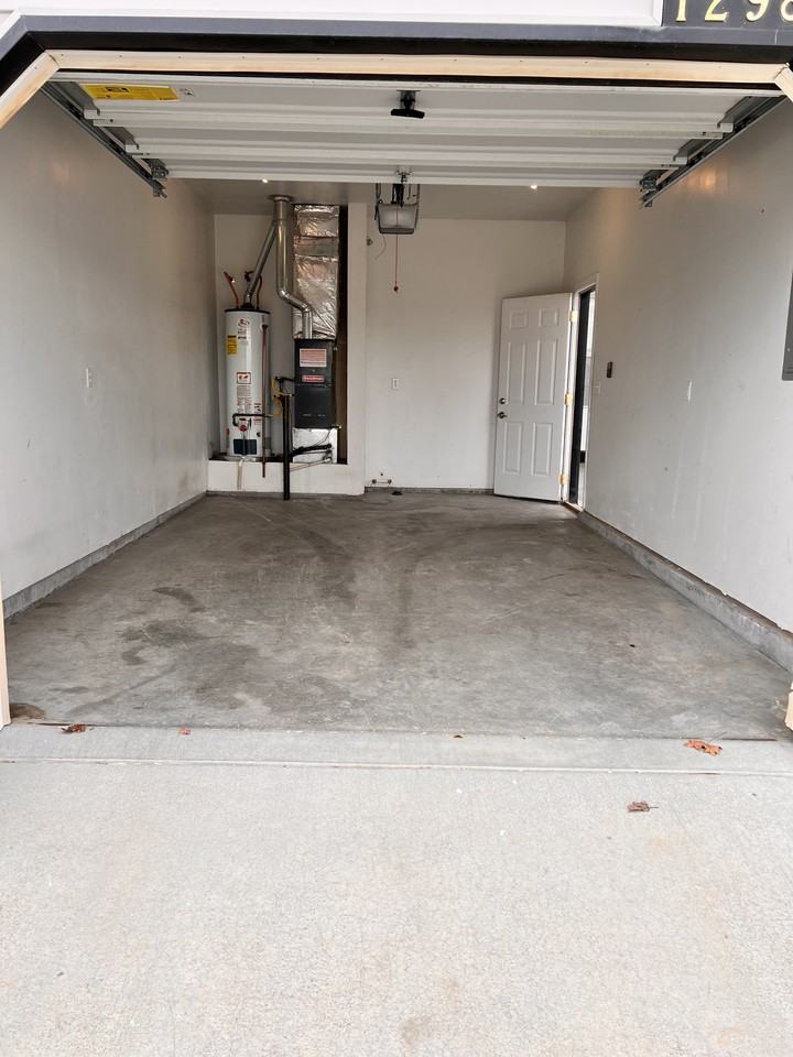 1298 Rockridge St #NA - Photo 2 of 15