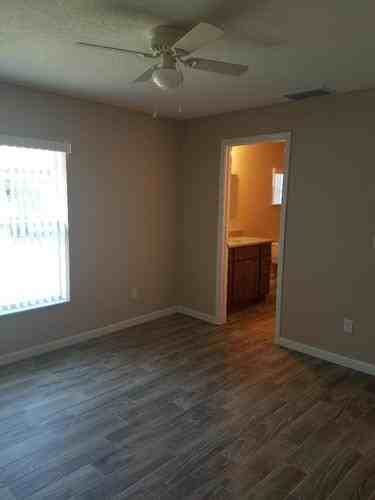 4510 Richard Allen St #NA - Photo 6 of 9