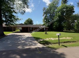 featured image of 335 N Baronne St