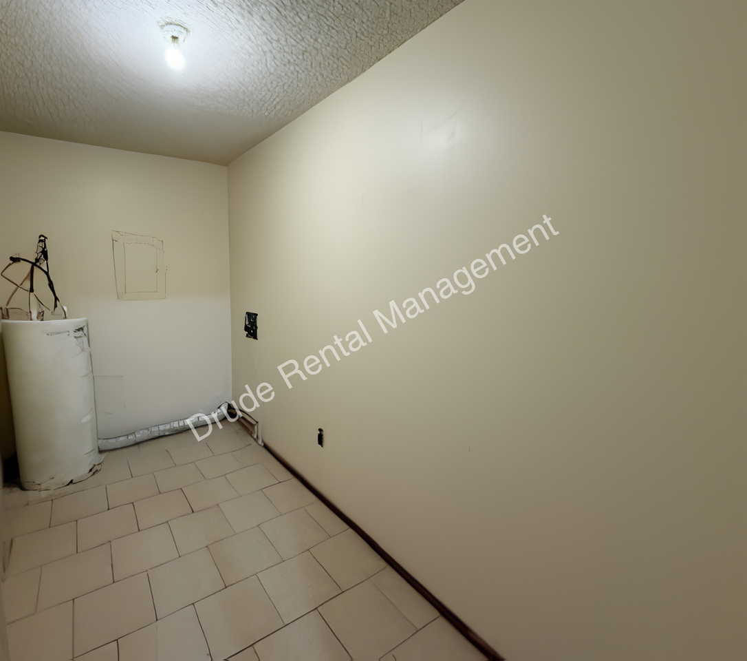 335 N Baronne St - Photo 7 of 22