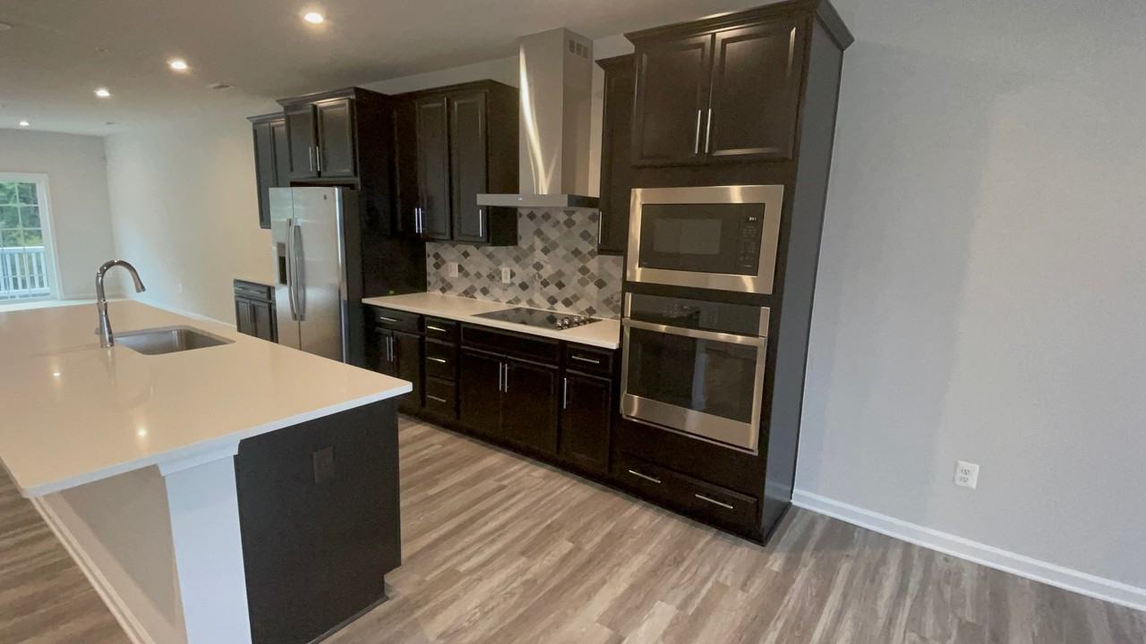 4623 Wistar Creek Dr #B - Photo 3 of 16