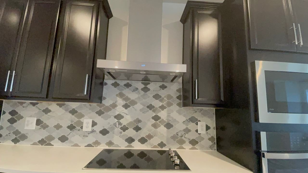 4623 Wistar Creek Dr #B - Photo 4 of 16