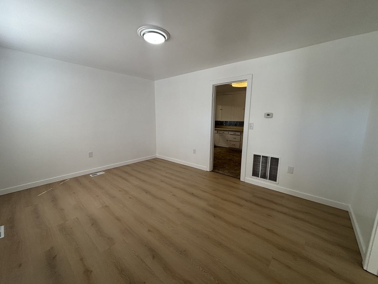 801 Ridge Ave - Photo 6 of 9