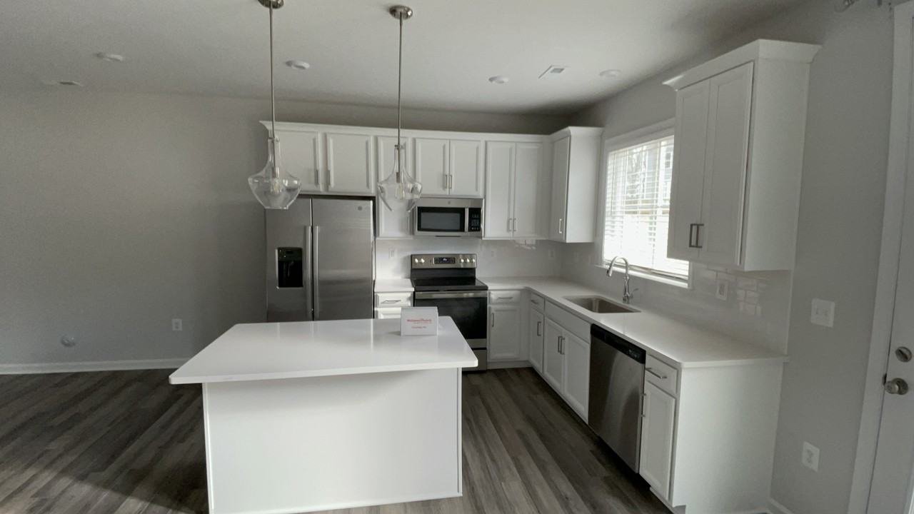 5512 Wenrich Dr #1 - Photo 5 of 19