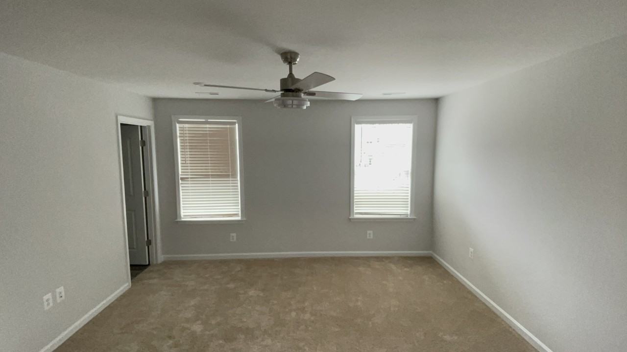 5522 Wenrich Dr #1 - Photo 7 of 12