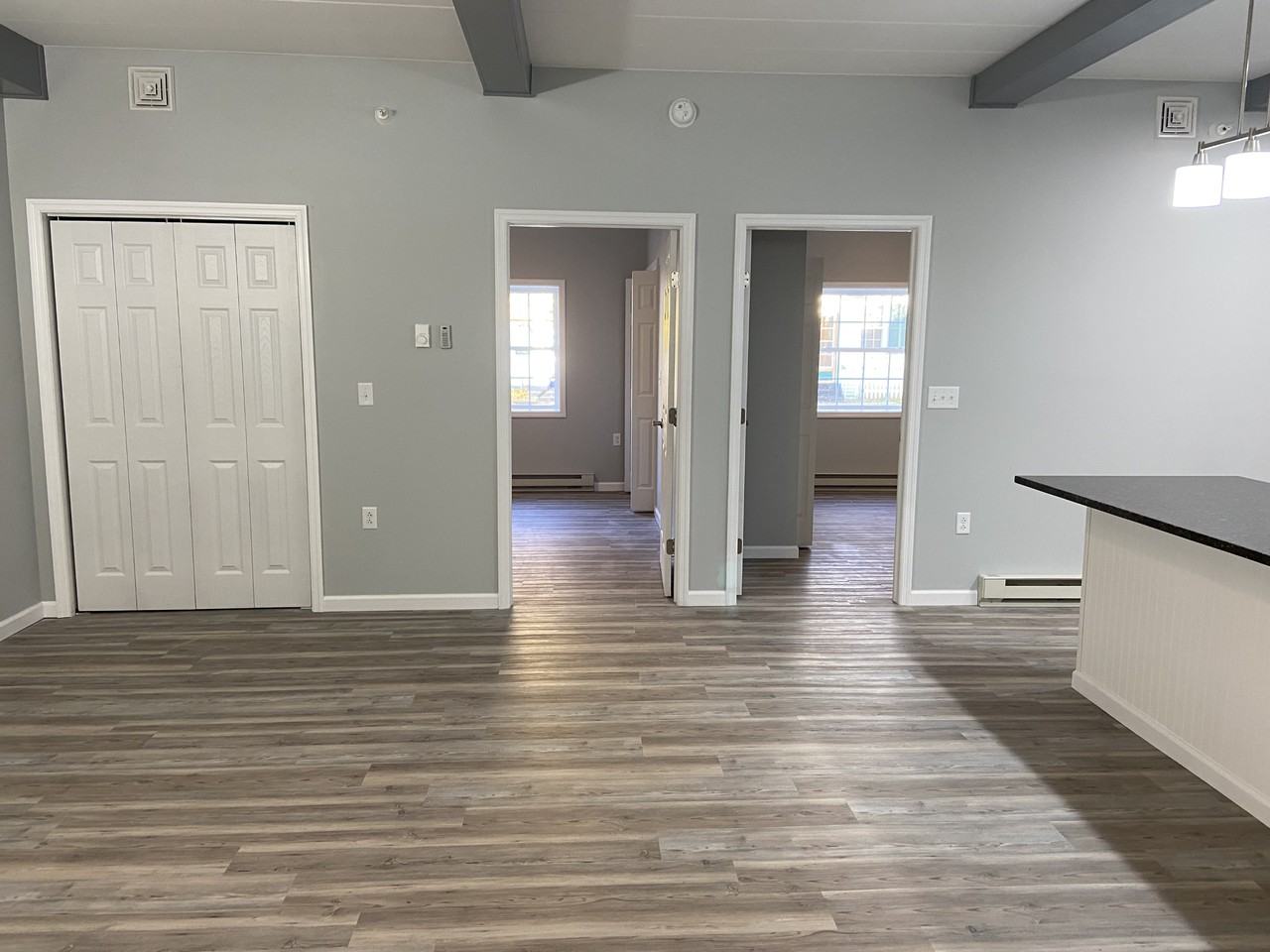 23 Charles Way #10 - Photo 6 of 10