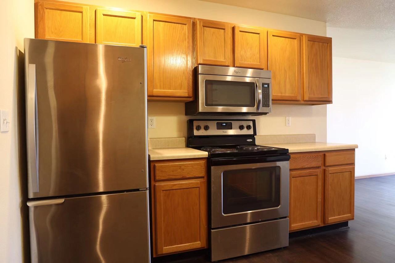 22635 Hollow Oak Ln #A - Photo 7 of 19