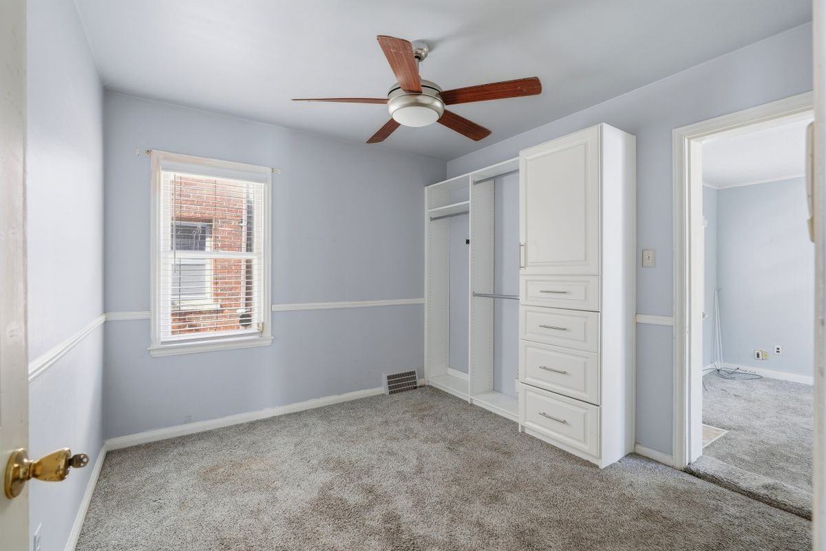 18968 Murray Hill St - Photo 7 of 9