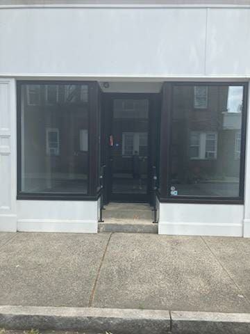 837 Whalley Ave - Photo 5 of 5
