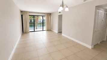 featured image of 1463 Lake Crystal Dr ##G