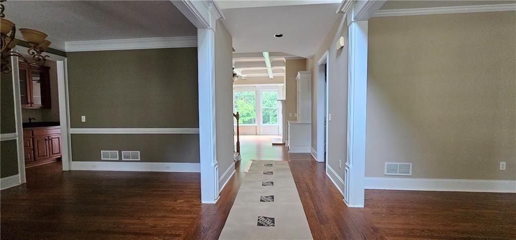 1450 Ashbury Park Dr - Photo 3 of 29