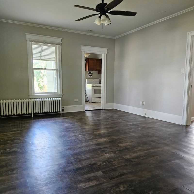 2635 Nottingham Way - Photo 5 of 7