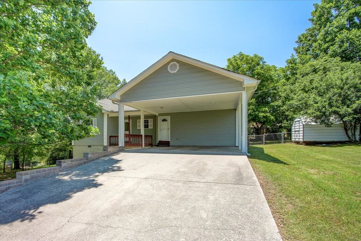 328 Cain Rd - Photo 2 of 25