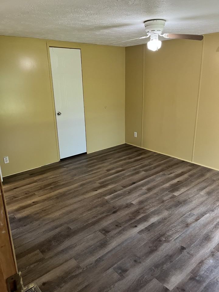 411 E Main St - Photo 7 of 7