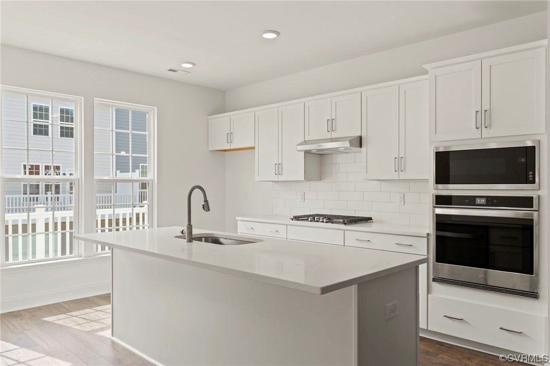 15308 Oasis Sun Way - Photo 7 of 23