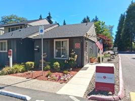featured image of 597 Rose Park Ln Ne
