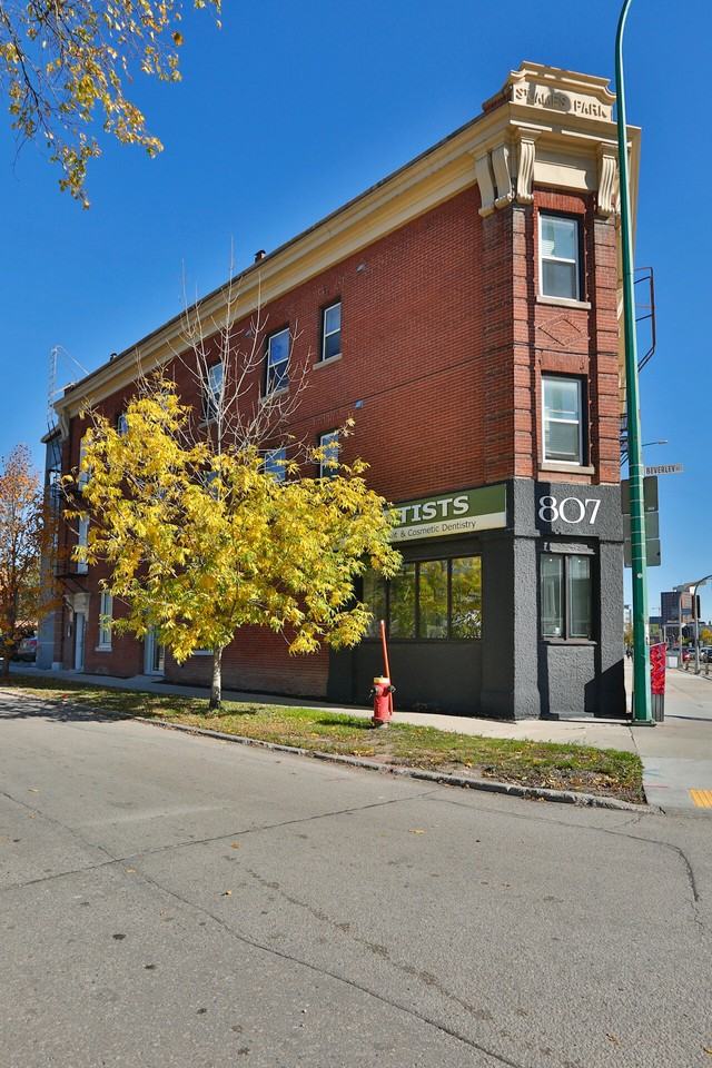 St. James Park Block - Photo 5 of 25