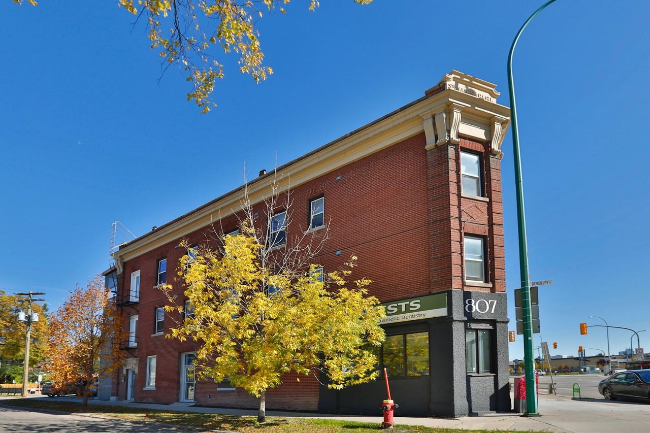 St. James Park Block - Photo 7 of 25