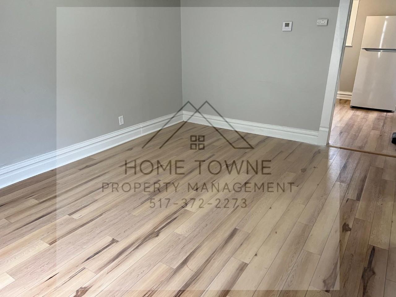 819 N Walnut St - Photo 4 of 10