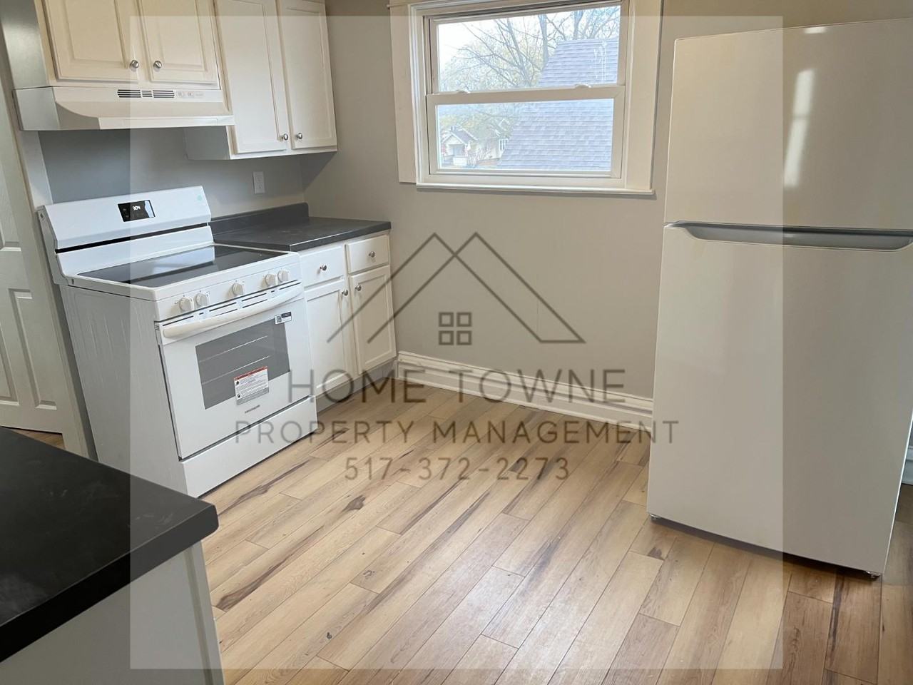 819 N Walnut St - Photo 7 of 10